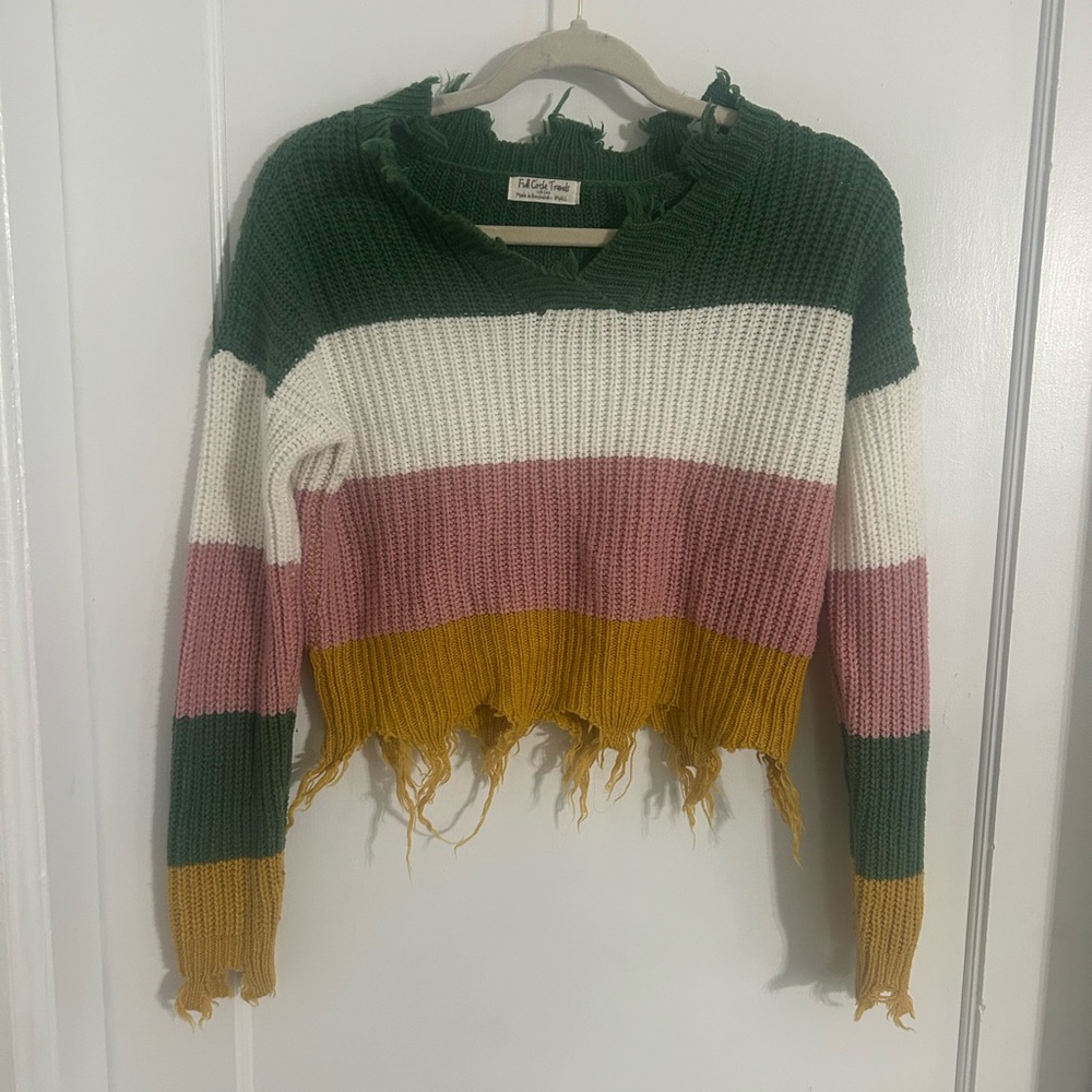 Full Circle Trends Distressed Frayed Cropped Color Block Sweater - Picture 1 of 4